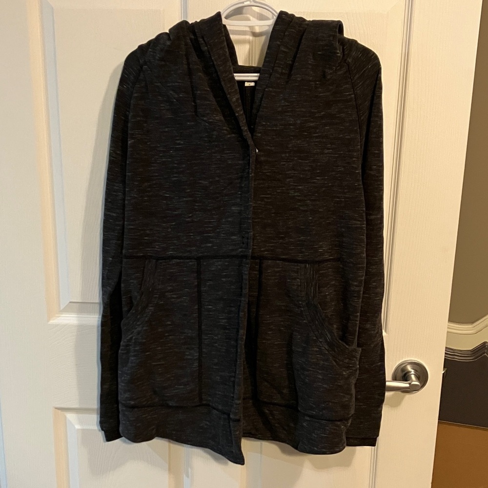 Lululemon Find Your Centre Wrap